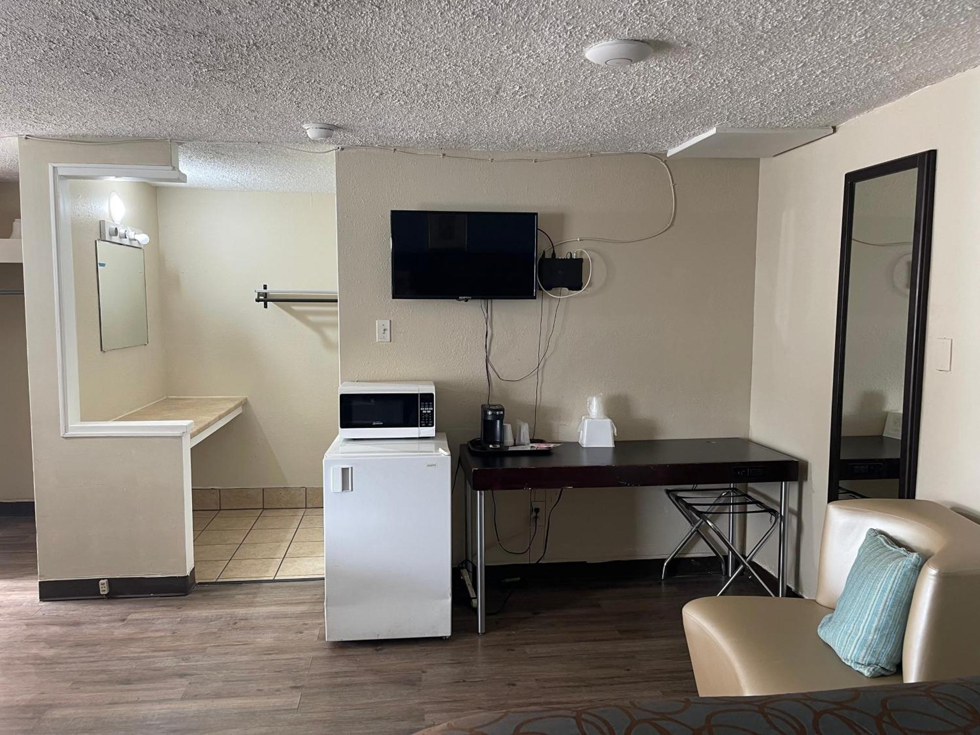 Safari Motel Nephi Bagian luar foto