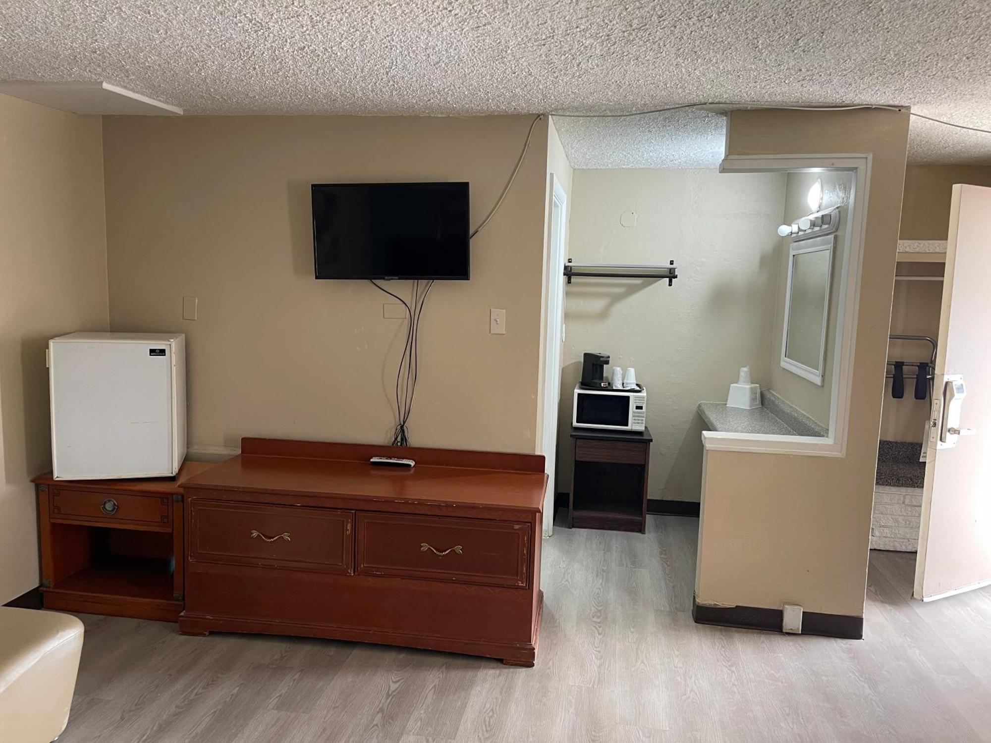 Safari Motel Nephi Bagian luar foto
